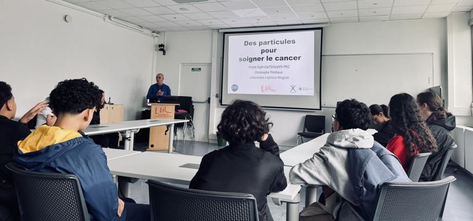 IP Paris ouvre ses portes à des collégiens et lycéens pour une journée de sensibilisation à la santé numérique