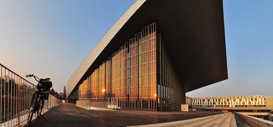 Energy transition: Stefania Cacovich maps photovoltaic materials for more efficient solar panels