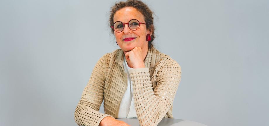 Jacqueline Bloch reçoit la médaille d'or du CNRS 2026