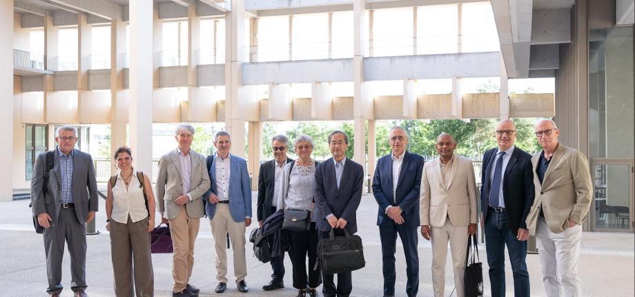 Members of the International Scientific Advisory Board (ISAB)