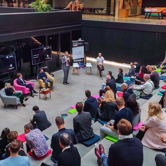 Nouveau programme d’incubation à Station F pour les entrepreneurs IP Paris