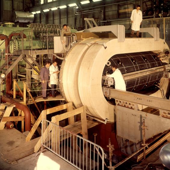 Weak neutral currents, CERN's first major discovery 50 years ago